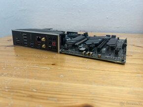 MSI MAG Z590 TOMAHAWK WIFI Socket intel 1200,Funkční,Záruka - 3