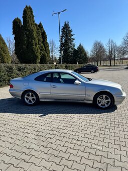 Mercedes Benz CLK W208 - 3