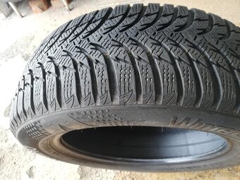 1x zimní pneu 205/55/16 KUMHO - 3