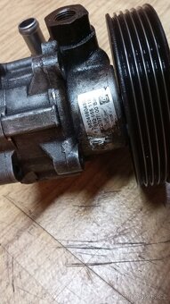 Peugeot 306 - Servo pumpa 1.9TD - 3