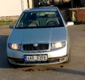 Škoda Fabia 1.4  MPI 16V rok 2092. Klima, vytápěná sedadla - 3