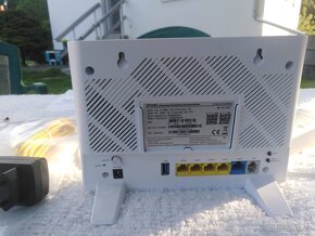 Venkovní anténa a modem O2 - ZyXEL GateWay a ZTE MF268 - 3