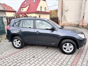 Toyota RAV4 2.016V 112kW 2006 118912km 4x4 TAŽNÉ - 3