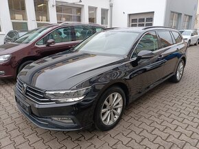 VW Passat B8 2.0TDI 110kW DSG Virtual Panorama Tažné LED Qi - 3