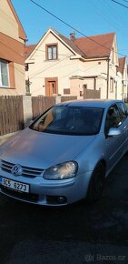 Volkswagen golf V 1.6 FSI bez STK - 3