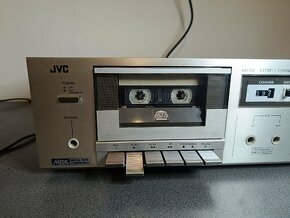 JVC KD-D2 - 3