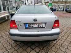 Volkswagen Bora 1.6i,ČR,SERVISKA,1.MAJ,KLIMA - 3