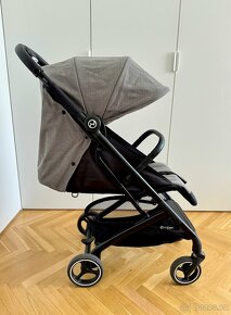 Golfky Cybex Beezy Soho Grey + pláštěnka Cybex Beezy - 3