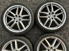 Original letni kola Seat Leon Cupra 5x112 8J ET53 235/35 R19 - 3