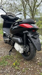 Yamaha X-Max 250 - 3