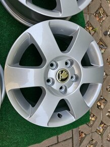 ALU kola Orion Škoda 5x112 Octavia II R15 ET47 - 3