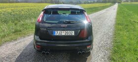 Ford Focus st 225 ,2.5 st - 3