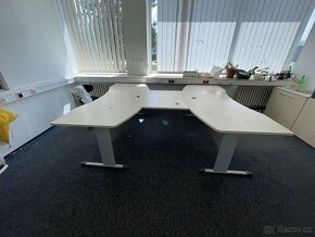 kancelářský stůl 180x80 na kovovém podnoží - 3