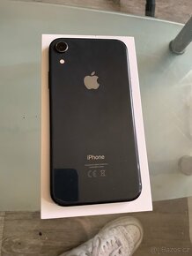 iPhone xr black 64gb - 3