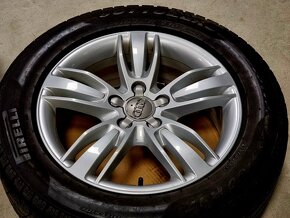 zimní originál alu AUDI Q3 17" 5x112 ET33 s pneu 215/60 R17 - 3