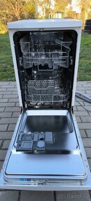 Electrolux ESF45010 - 3