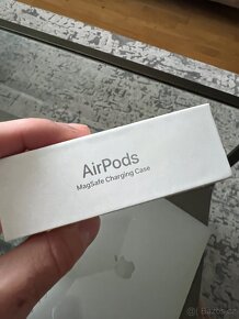 Apple AirPods 3 s MagSafe - 3