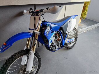 Yamaha YZ 450 F - 3