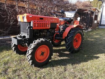 Kubota B7000  4x4 - 3