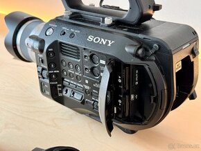 Sony FS7 mark II 4K a příslušenství - 3