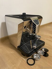 Pákový kávovar Nuova Simonelli - 3