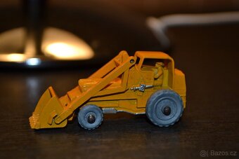 MATCHBOX 24A WE. HYD. EXCAVATOR 2 3/8" (58mm) 1956 - 3