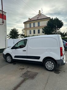 Citroen Berlingo 1.6 hdi r.v 2010 - 3