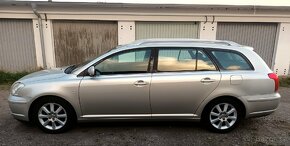 Toyota avencis 1.8 VVT-i kombi - 3