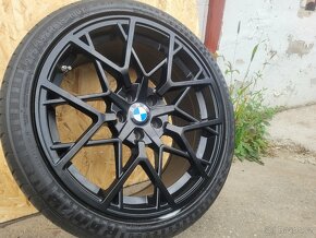 Prodám krásné dvourozmerné alu kola 5X112 R19 obuté - 3