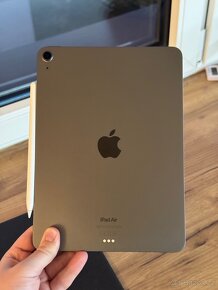 iPad Air M1 (5th. generation) - STAV 100% - 3