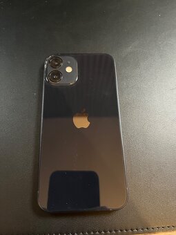 iPhone 12 mini - 128GB - černý - 3