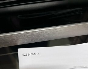 NOVÁ VESTAVNÁ PEČÍCÍ TROUBA ELECTROLUX ezb2400aox - 3