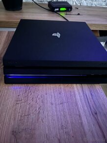 Playstation 4 pro 1T, 5 her + ps4 kamera - 3