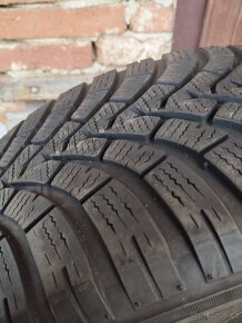 Zimní pneu Falken Eurowinter 205/55 R16 - 3