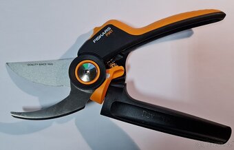 FISKARS P961 PowerGear X - Nůžky zahradní NOVÉ - 3