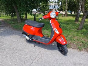 Piaggio Vespa LX 50 - 3