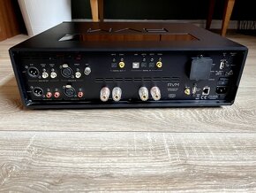 AVM Ovation CS 8.2 ( Price : 2500 EUR ) - 3