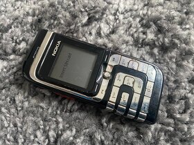 NOKIA 7260 - 3