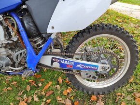 Yamaha YZ 450 F - 3