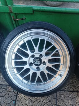 UltraWheels R18 8,5J - 3