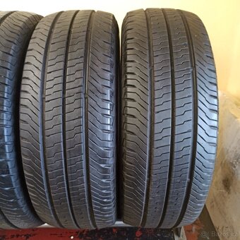 Continental 215/60 R17C 109/107T 104H 6,5mm+ - 3