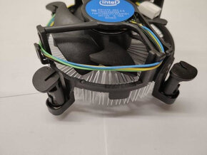 6. gen. Intel Core | i3-6100 | LGA 1151 | 3,70 GHz | HD 530 - 3