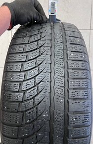 235/45 R18 - 2x zimní Nokian 6mm - 3