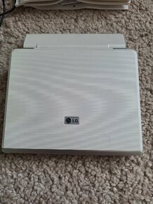 DVD přenosny přehrávač LG - 3