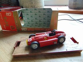 Ferrari 1:43p - 3