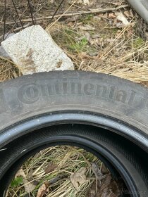 Continental 225/55 R17 - 3