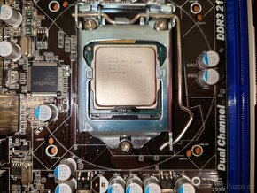 ASRock P67 Pro3 SE + i7 2600K + 16 GB RAM + Intel Cooler - 3