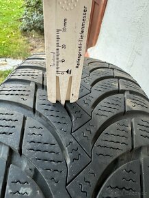 Prodám zimní kola Octavia 2 195/65R15 - 3