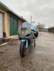 Suzuki GSX-R 750 K2 okruhovka - 3