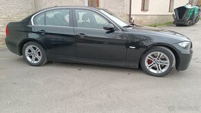 BMW 325i e90 160kW - 3